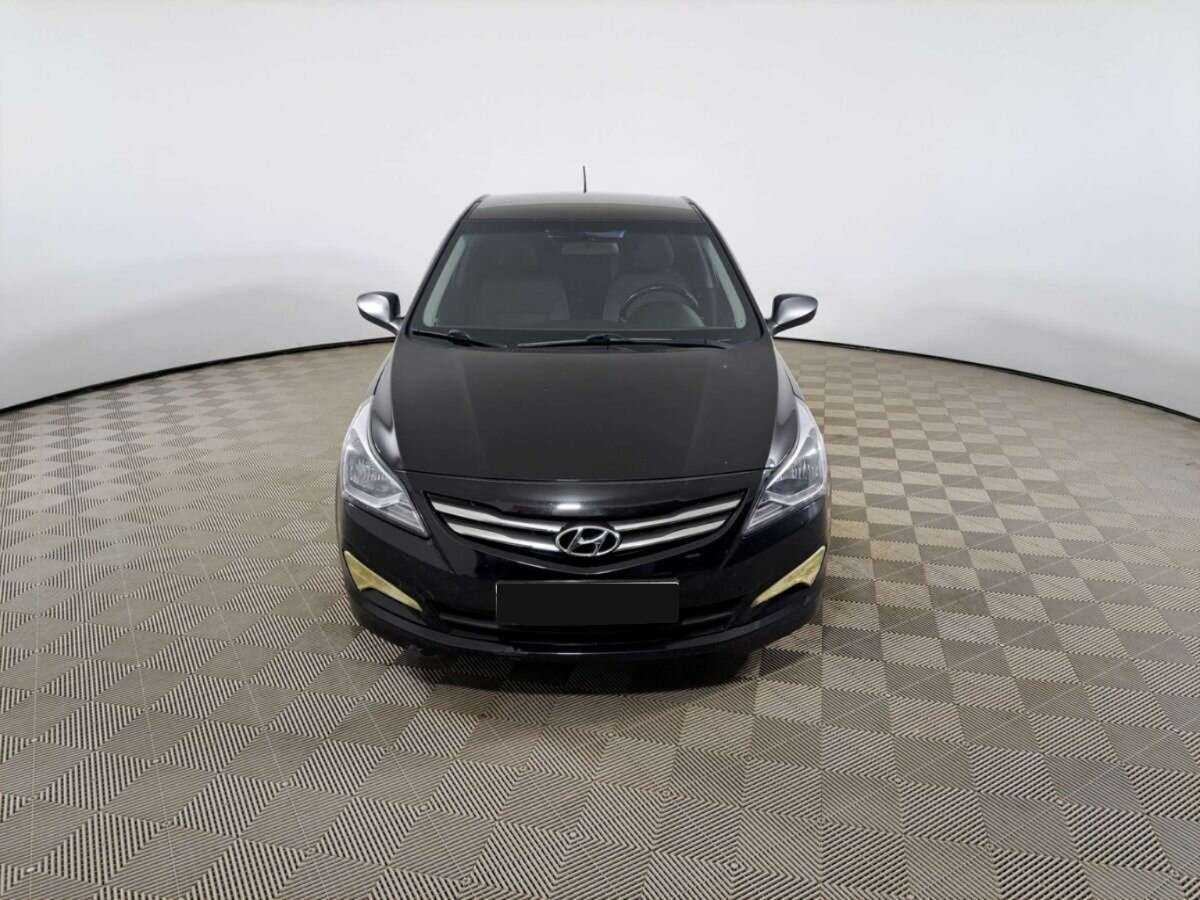 Hyundai Solaris б/у, 2015, Автоматическая. Фото: #1