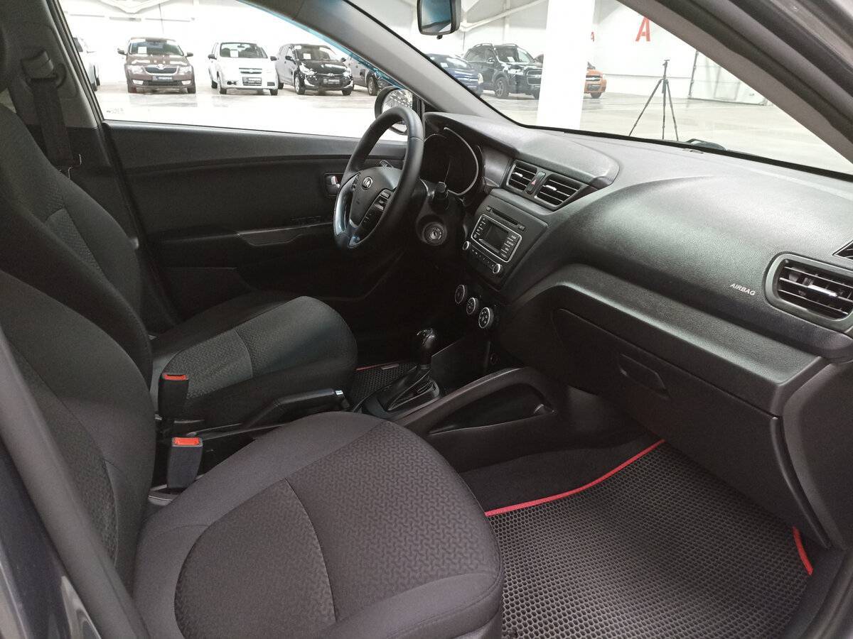 Kia Rio б/у, 2016, Автоматическая. Фото: #10