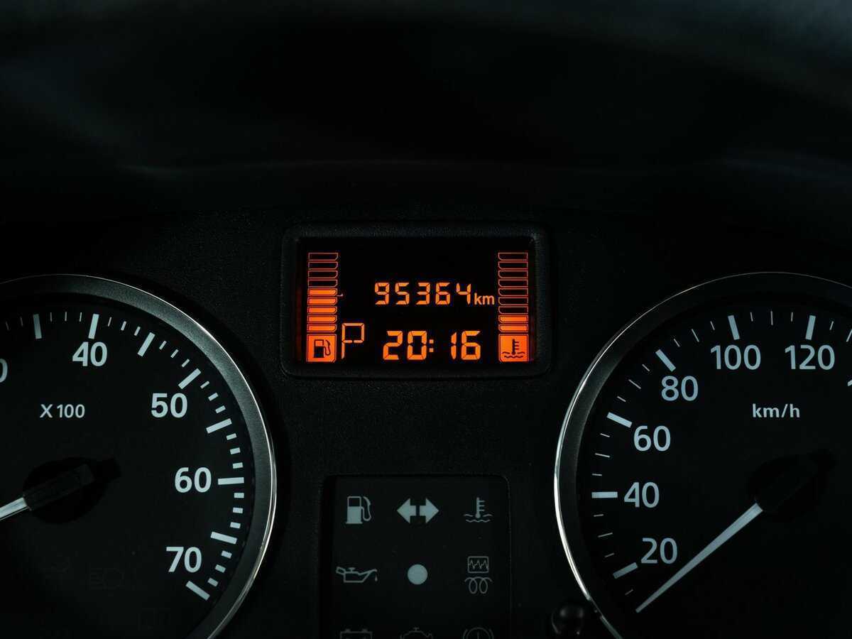 Nissan Terrano б/у, 2014, Автоматическая. Фото: #12