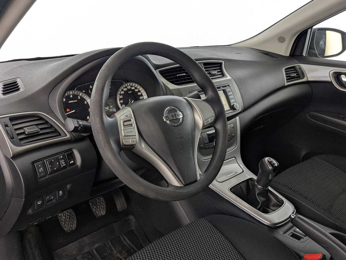 Nissan Sentra б/у, 2014, Механическая. Фото: #14