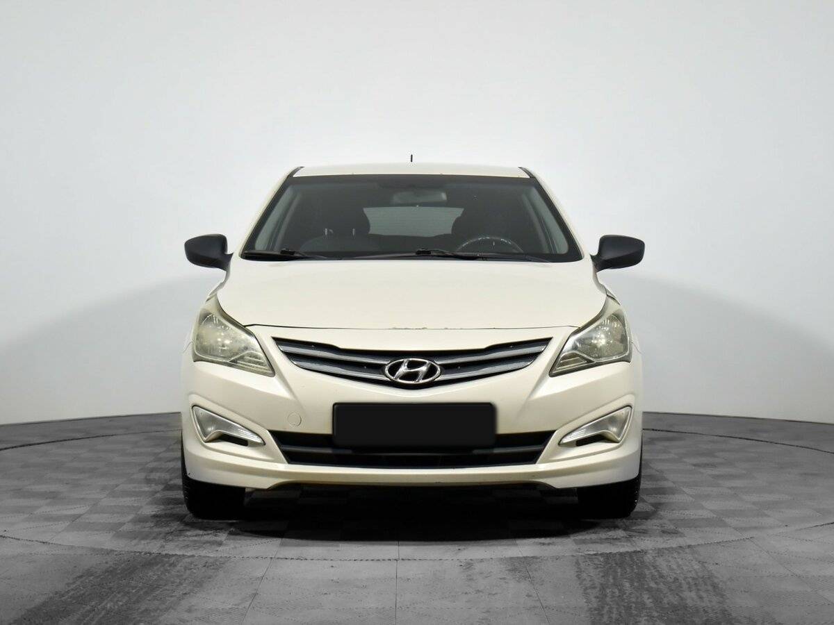 Hyundai Solaris б/у, 2015, Автоматическая. Фото: #1
