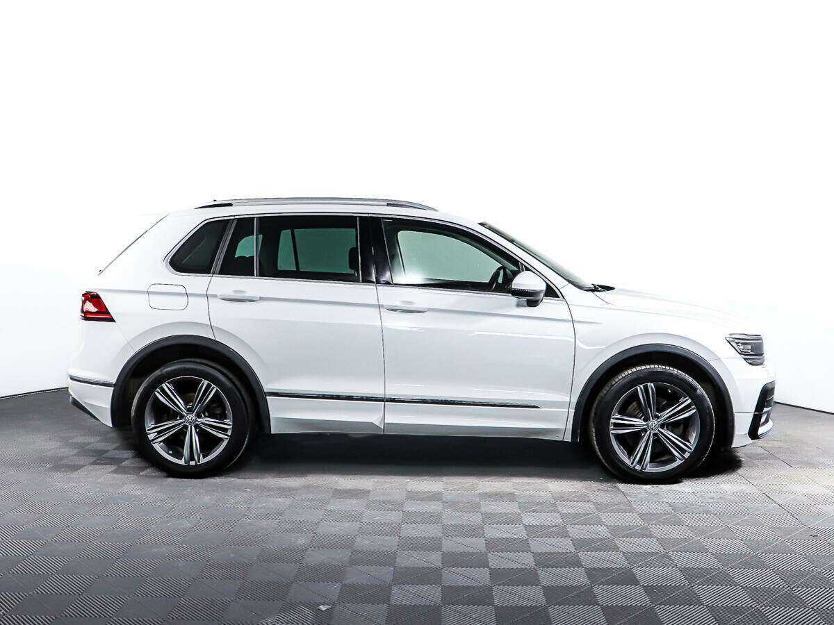 Volkswagen Tiguan б/у, 2018, Роботизированная. Фото: #3