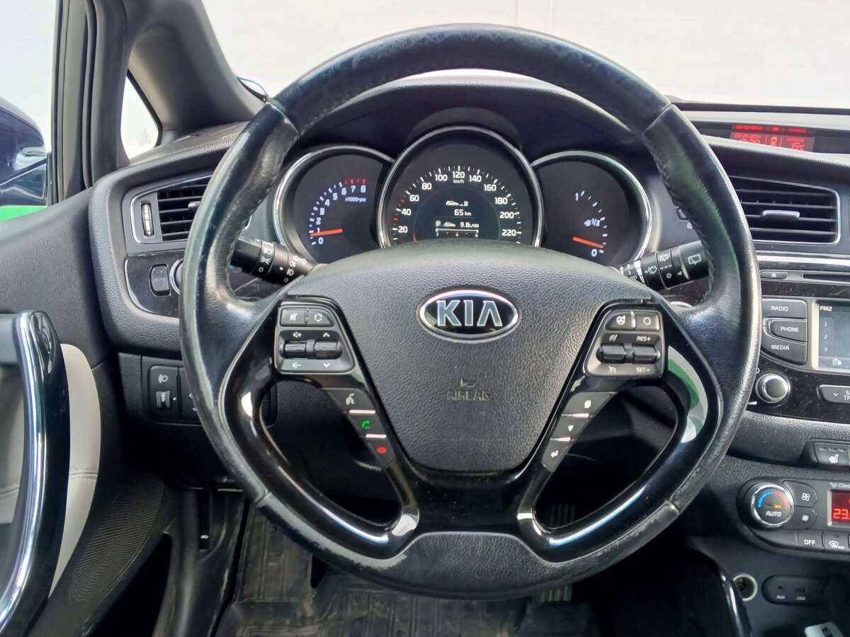 Kia Ceed б/у, 2015, Автоматическая. Фото: #9