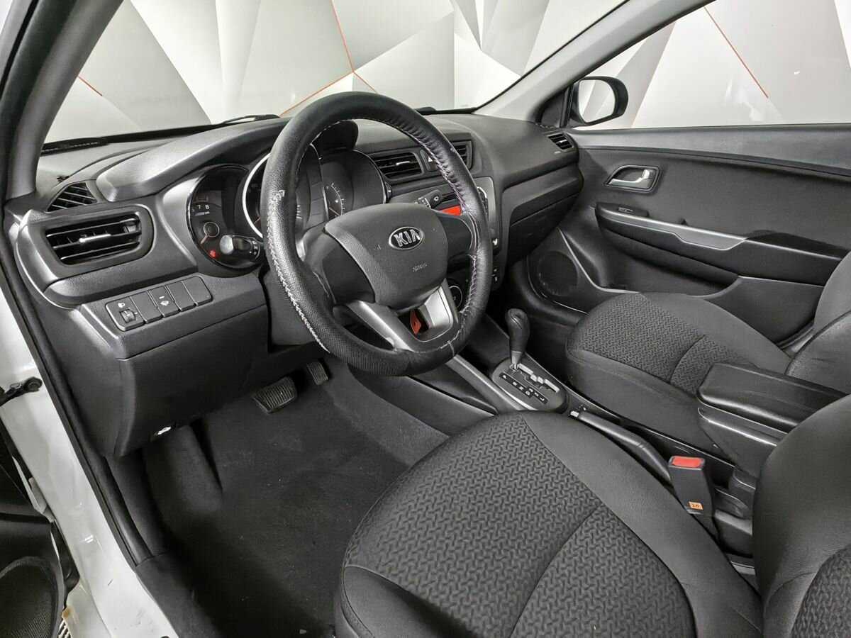 Kia Rio б/у, 2013, Автоматическая. Фото: #13