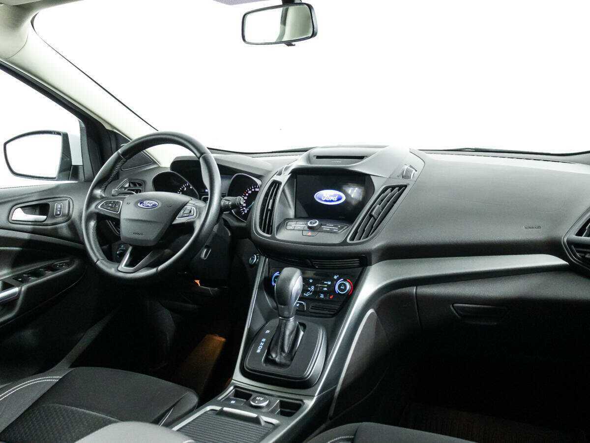 Ford Kuga б/у, 2017, Автоматическая. Фото: #8