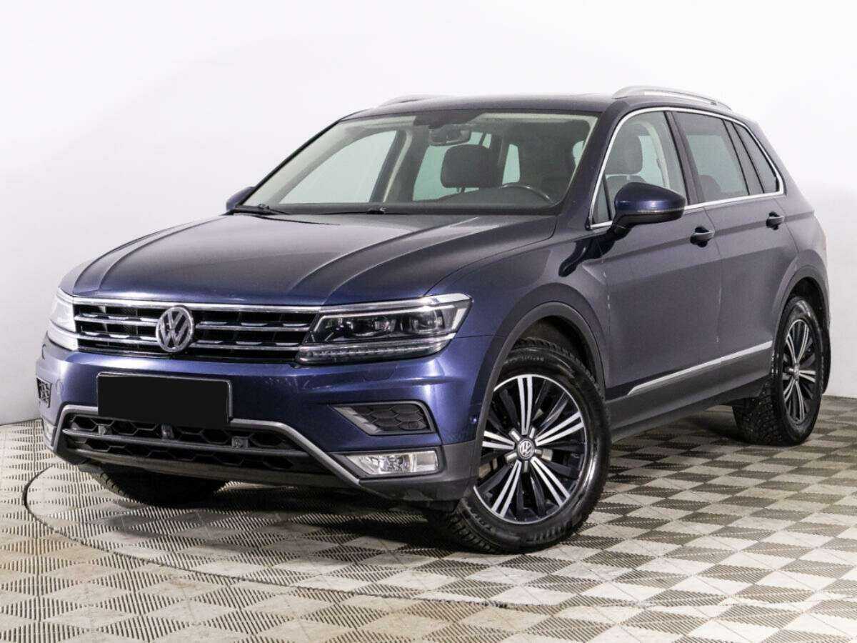 Volkswagen Tiguan б/у, 2017, Роботизированная. Посмотреть фото