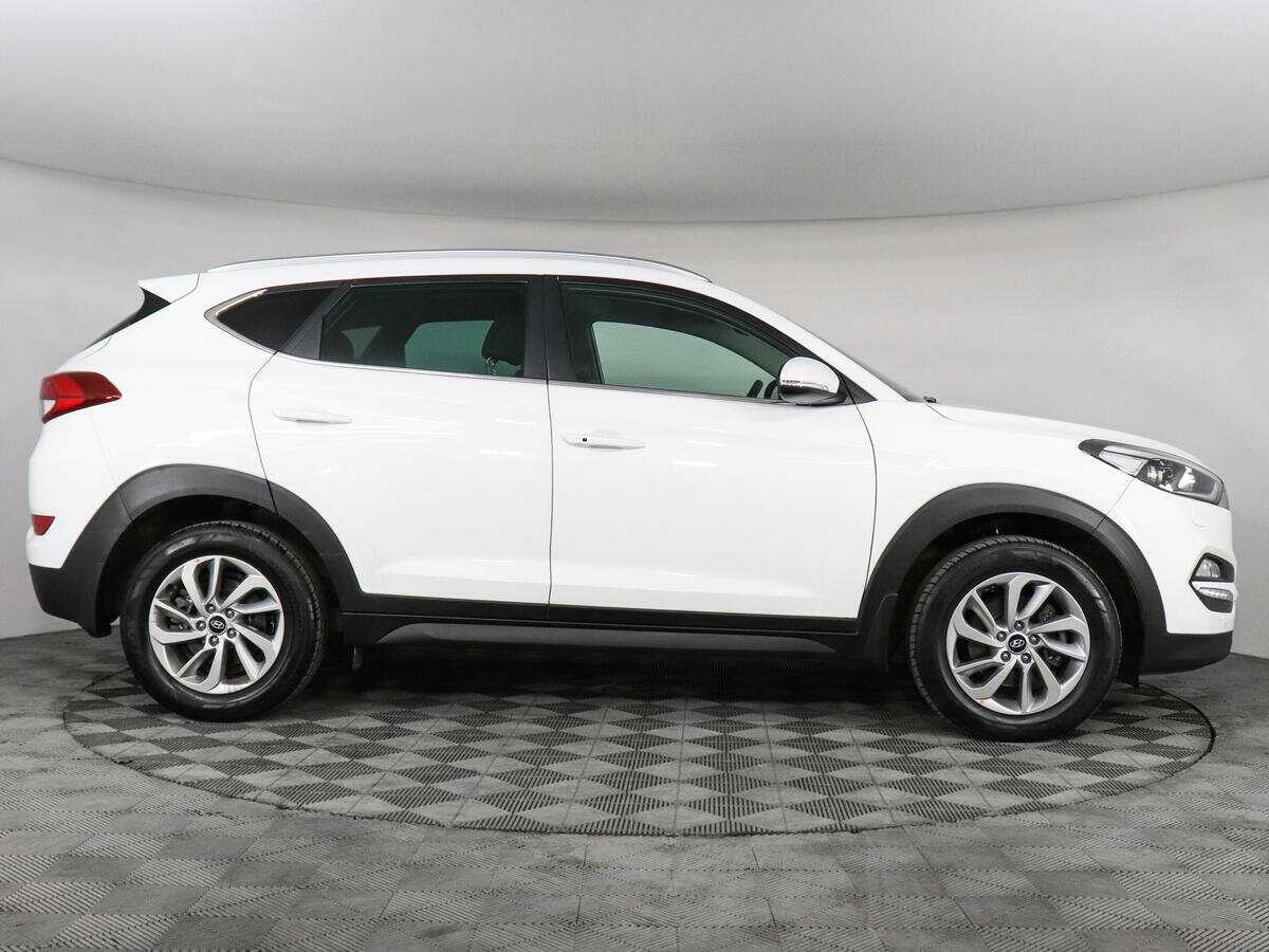 Hyundai Tucson б/у, 2017, Автоматическая. Фото: #3