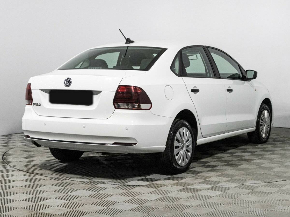 Volkswagen Polo б/у, 2019, Автоматическая. Фото: #4