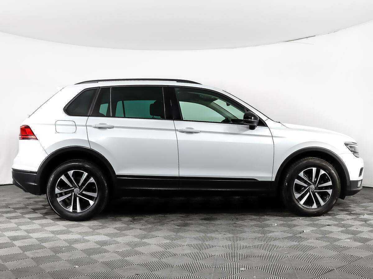 Volkswagen Tiguan б/у, 2019, Роботизированная. Фото: #2