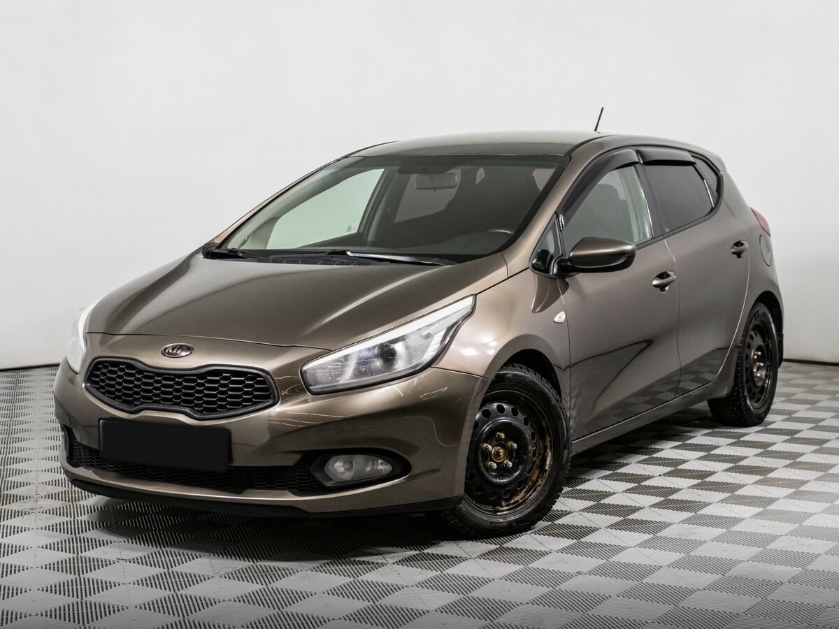 Kia Ceed б/у, 2012, Автоматическая. Фото: #0
