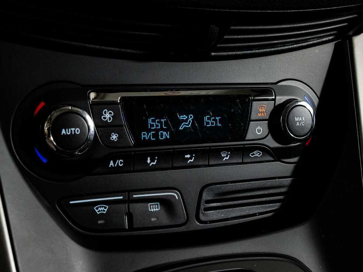 Ford Kuga б/у, 2014, Автоматическая. Фото: #12