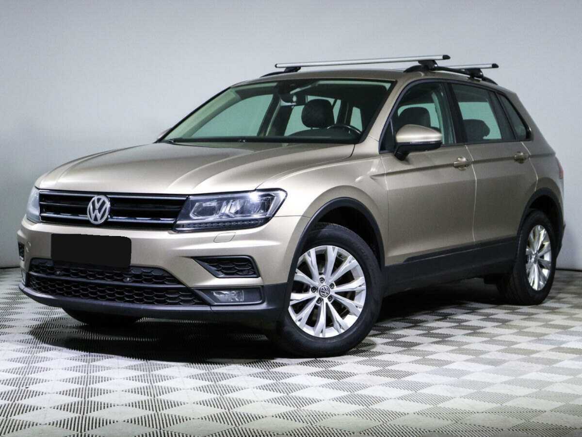 Volkswagen Tiguan б/у, 2019, Роботизированная. Посмотреть фото