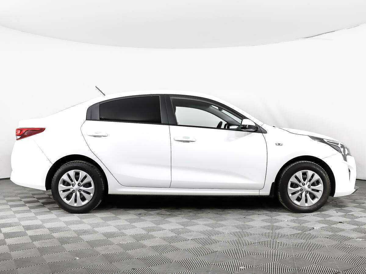 Kia Rio б/у, 2021, Автоматическая. Фото: #3