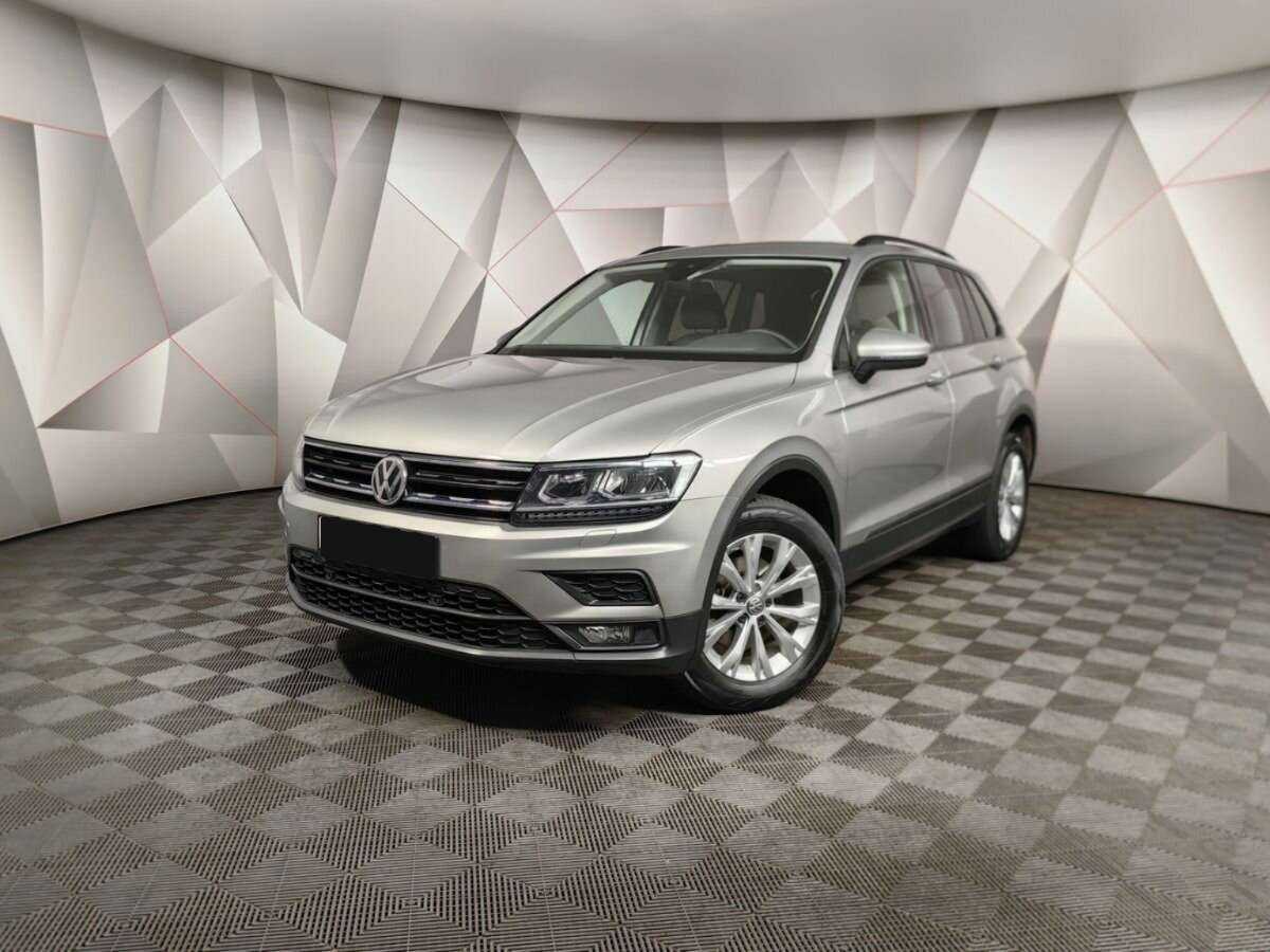 Volkswagen Tiguan б/у, 2020, Механическая. Посмотреть фото
