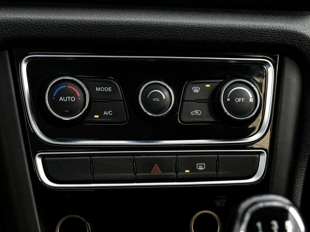Chery Tiggo 3 б/у, 2019, Механическая. Фото: #13