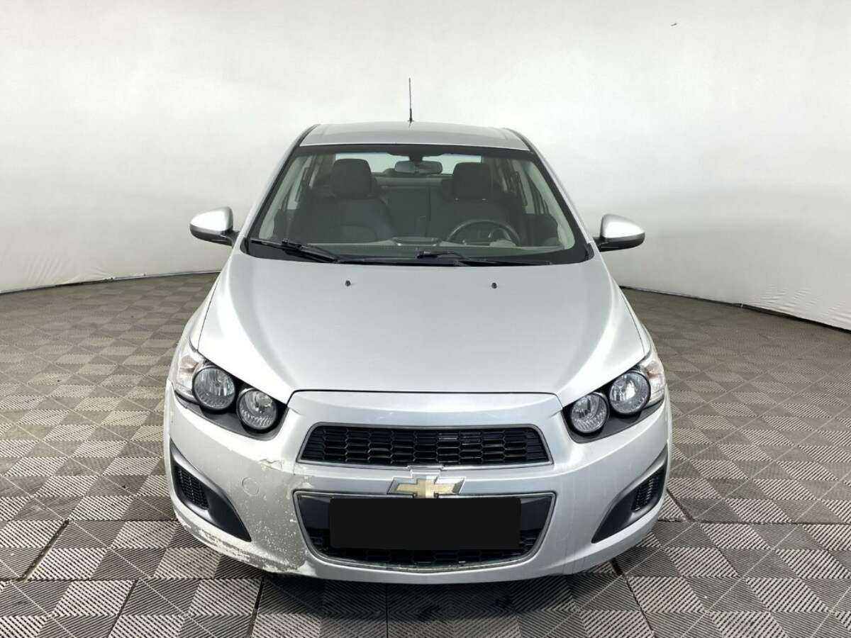 Chevrolet Aveo б/у, 2013, Механическая. Фото: #0