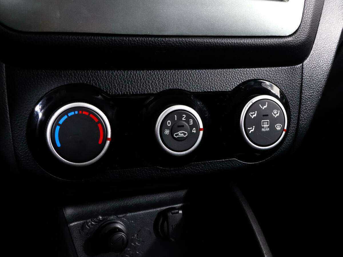 Kia Rio б/у, 2016, Механическая. Фото: #12