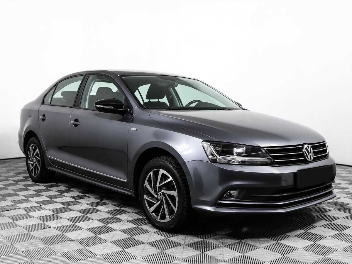 Volkswagen Jetta б/у, 2017, Роботизированная. Фото: #2