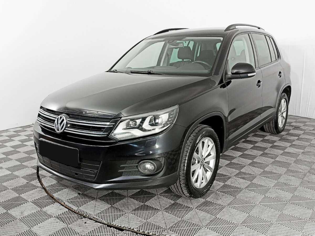 Volkswagen Tiguan б/у, 2016, Автоматическая. Фото: #0