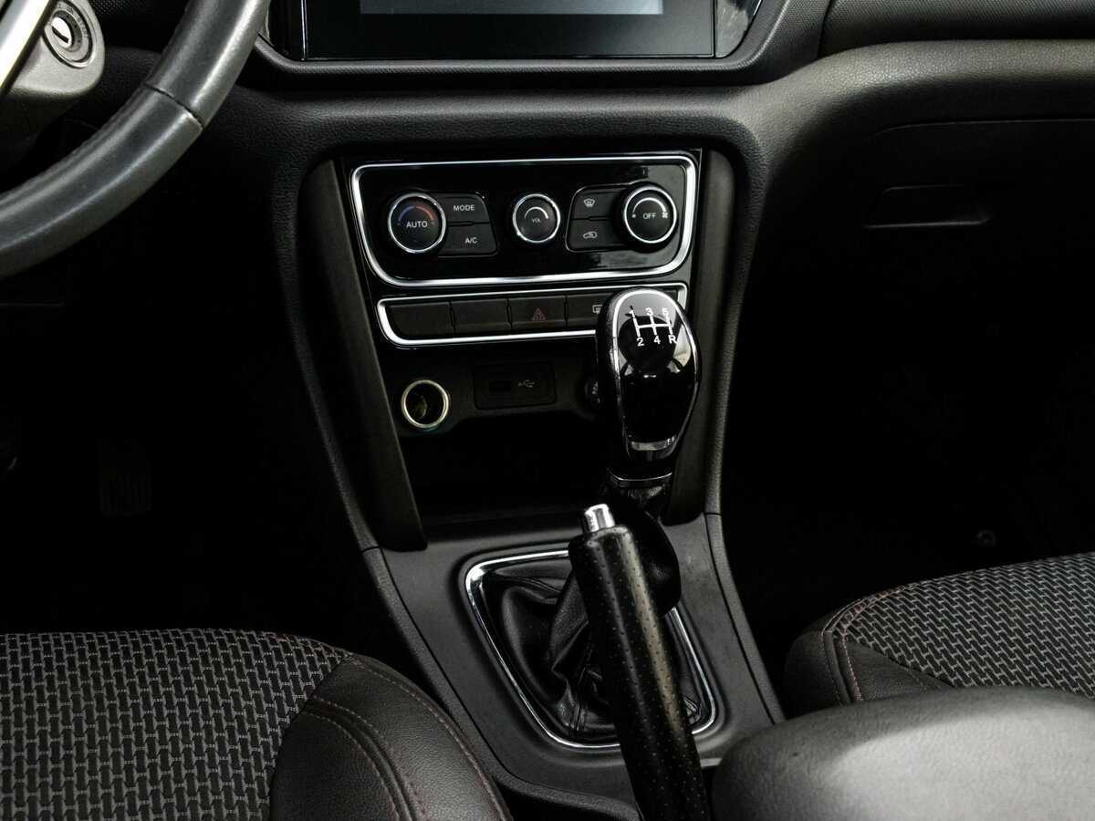 Chery Tiggo 3 б/у, 2019, Механическая. Фото: #12