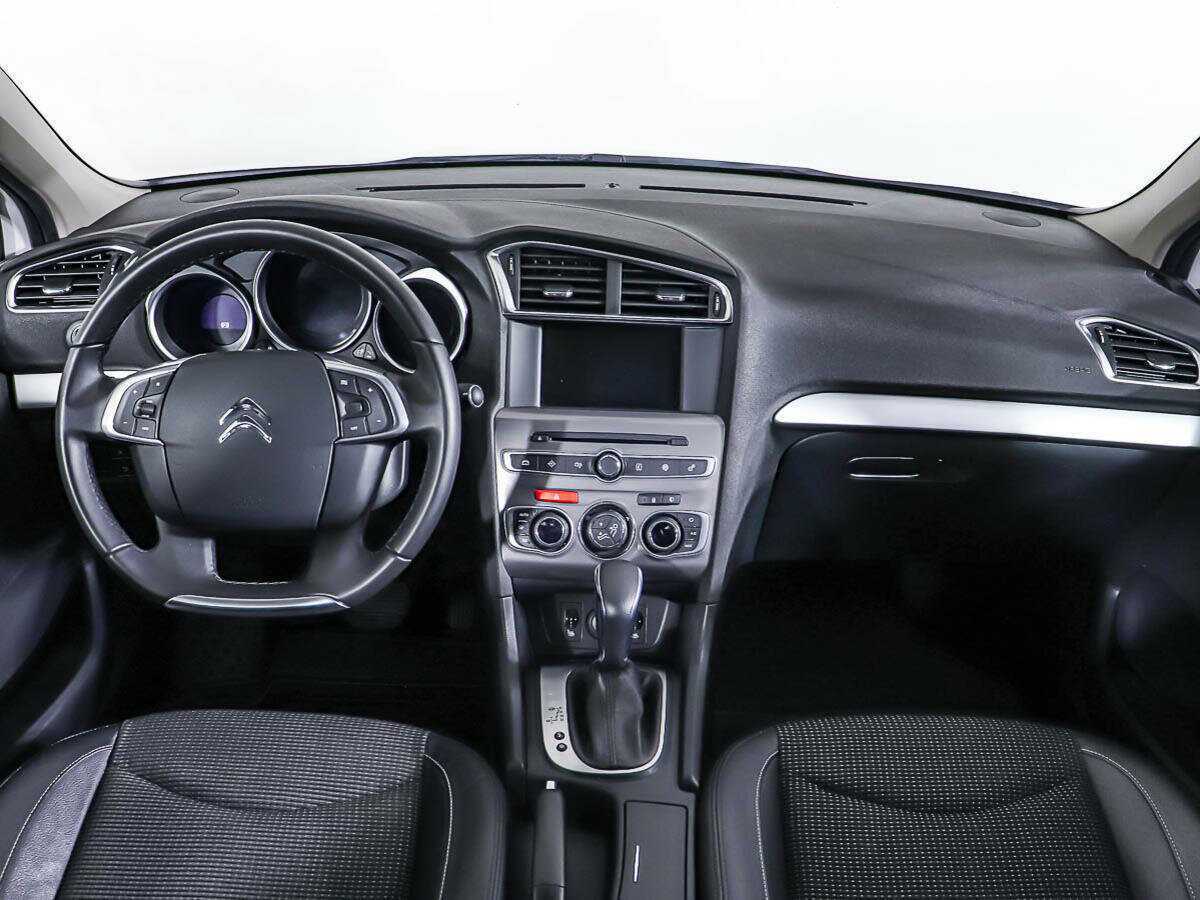Citroen C4 б/у, 2017, Автоматическая. Фото: #10