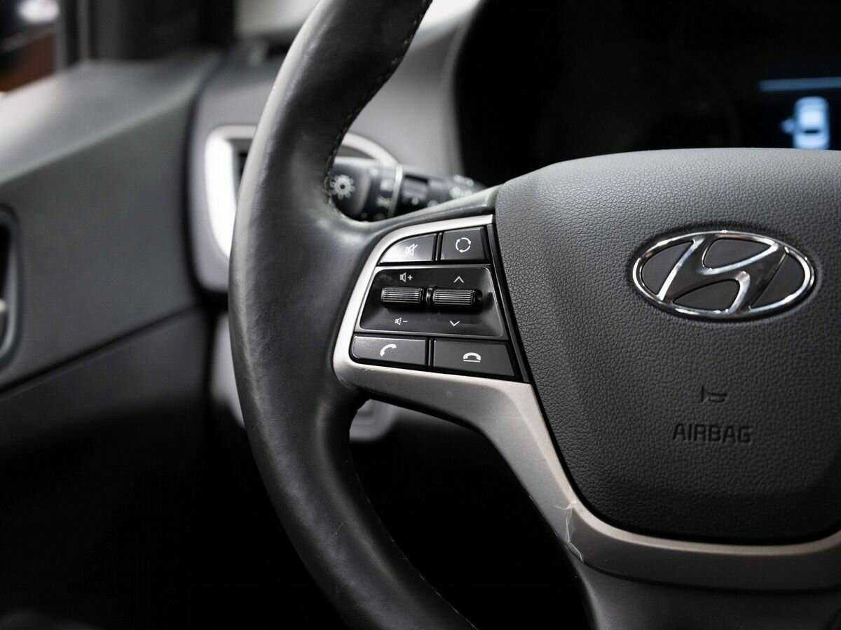 Hyundai Solaris б/у, 2018, Механическая. Фото: #14