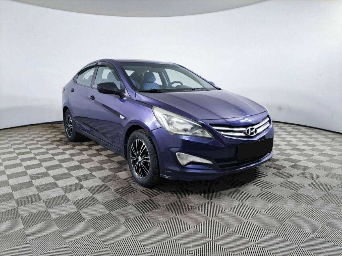 Hyundai Solaris б/у, 2014, Механическая. Фото: #2
