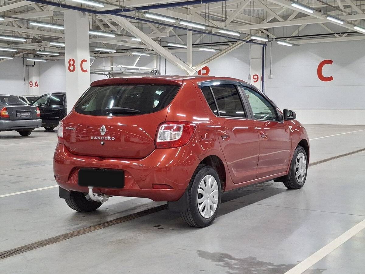 Renault Sandero б/у, 2017, Механическая. Фото: #4