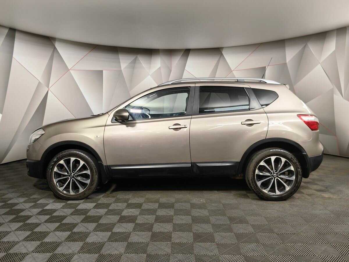 Nissan Qashqai б/у, 2012, Механическая. Фото: #4