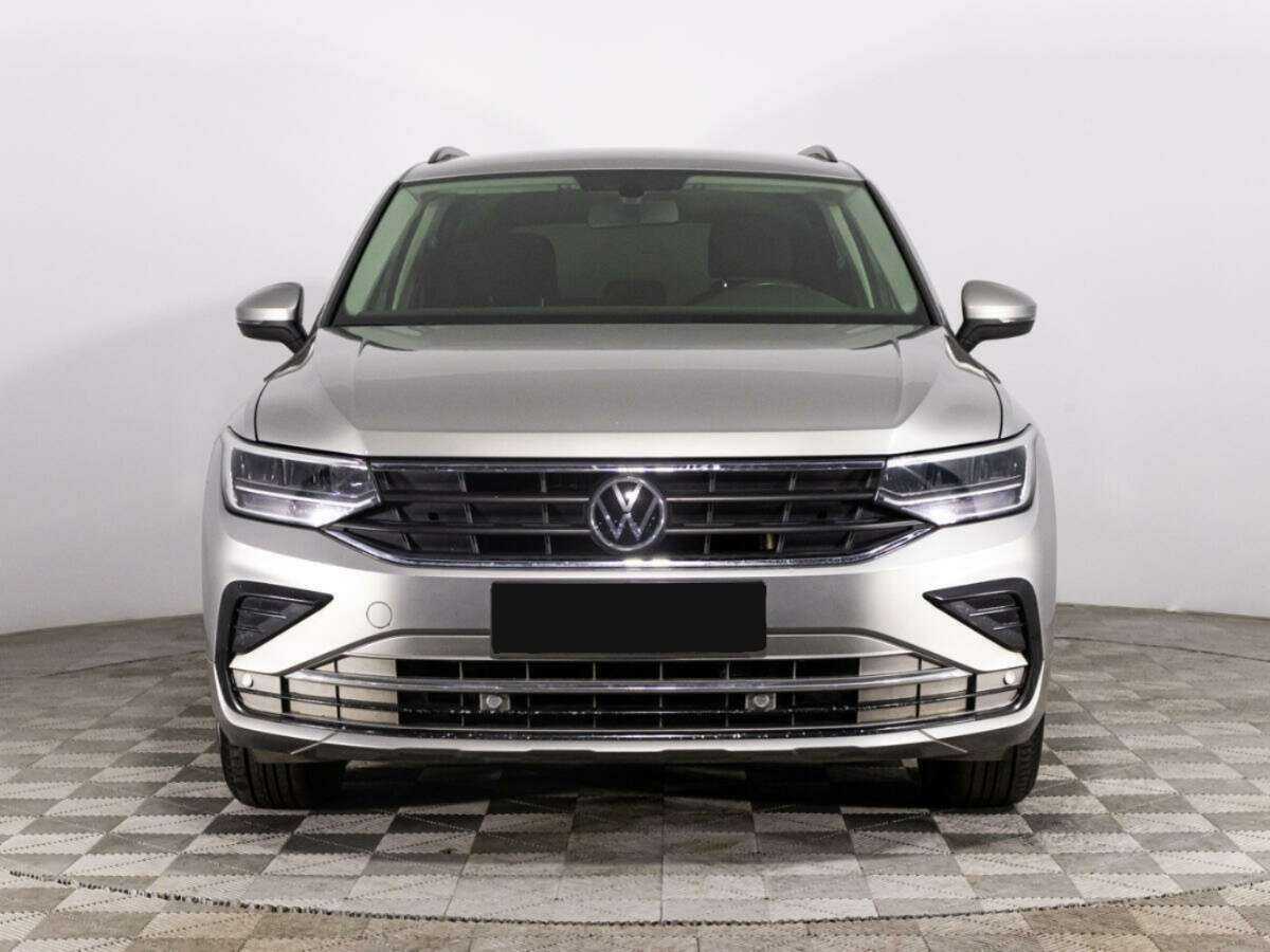 Volkswagen Tiguan б/у, 2021, Роботизированная. Фото: #1