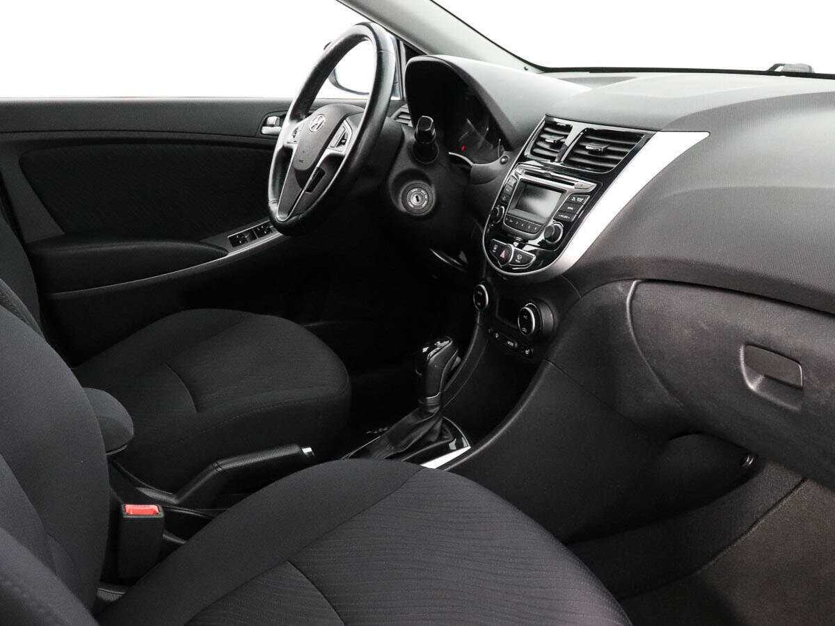 Hyundai Solaris б/у, 2015, Автоматическая. Фото: #8