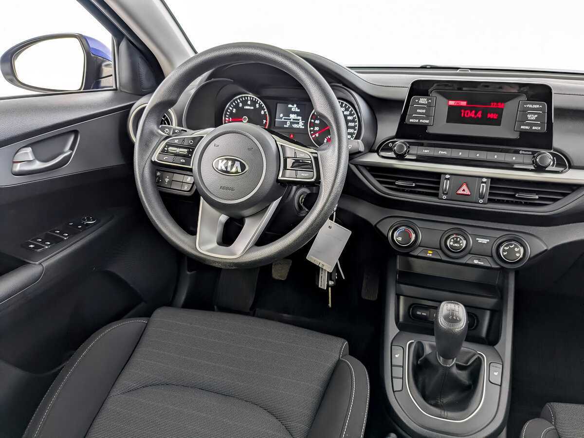 Kia Cerato б/у, 2021, Механическая. Фото: #22