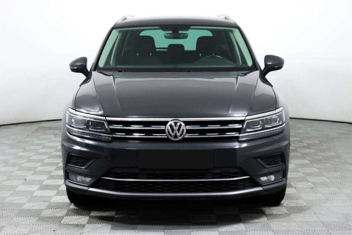 Volkswagen Tiguan б/у, 2018, Роботизированная. Фото: #1