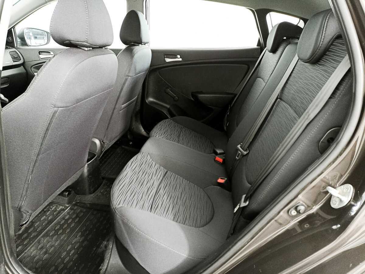 Hyundai Solaris б/у, 2014, Механическая. Фото: #9