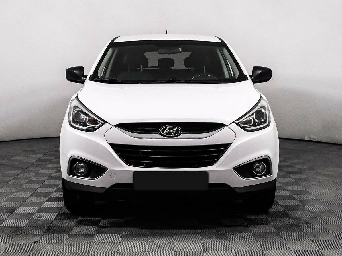 Hyundai ix35 б/у, 2015, Автоматическая. Фото: #1