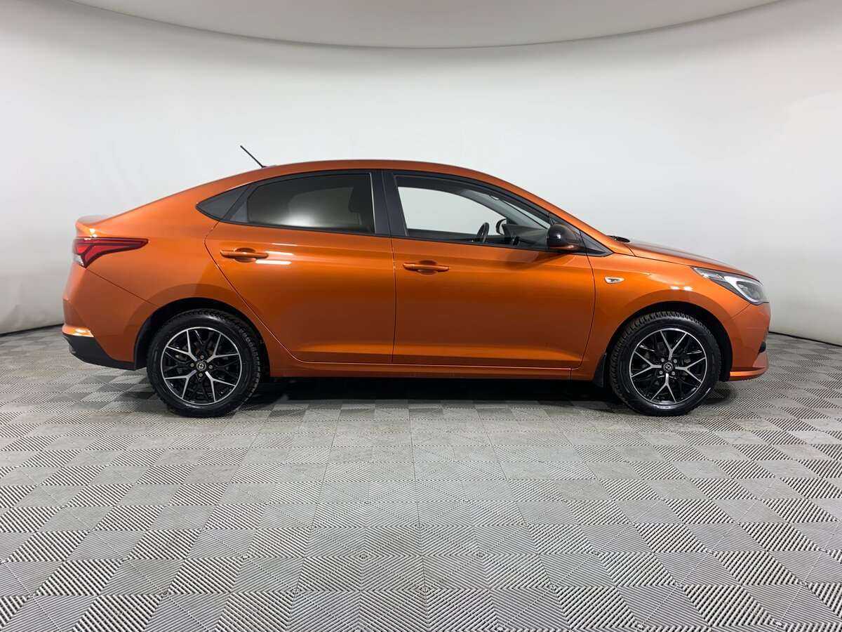 Hyundai Solaris б/у, 2022, Механическая. Фото: #3