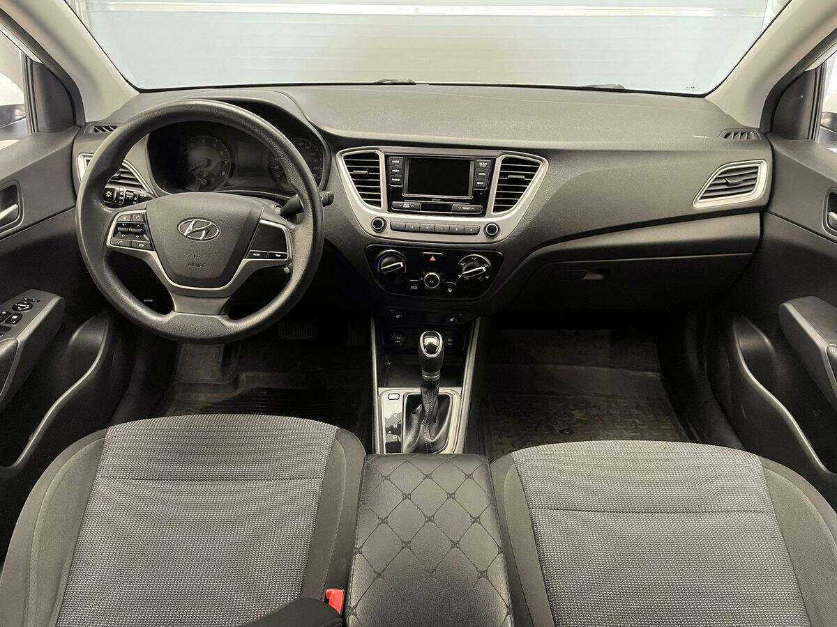 Hyundai Solaris б/у, 2020, Автоматическая. Фото: #8
