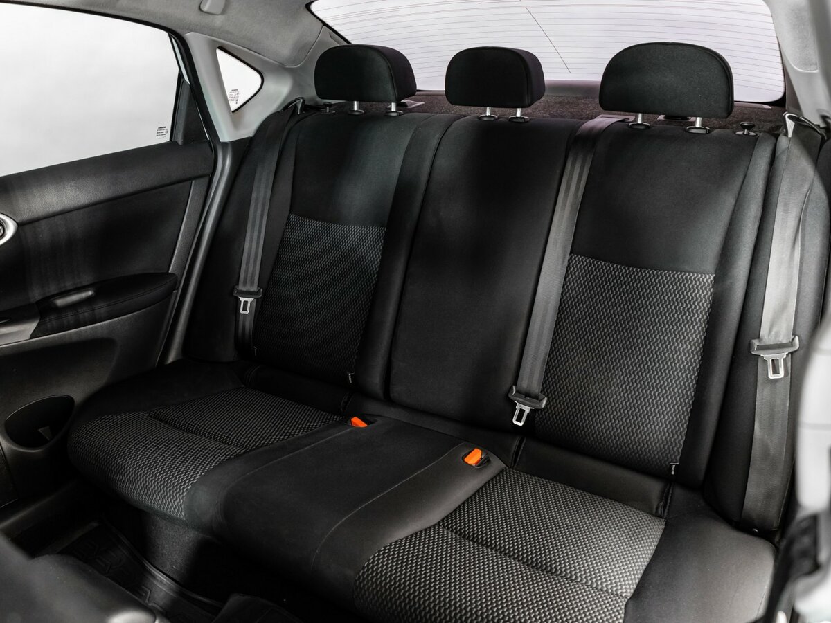 Nissan Sentra б/у, 2015, Механическая. Фото: #13