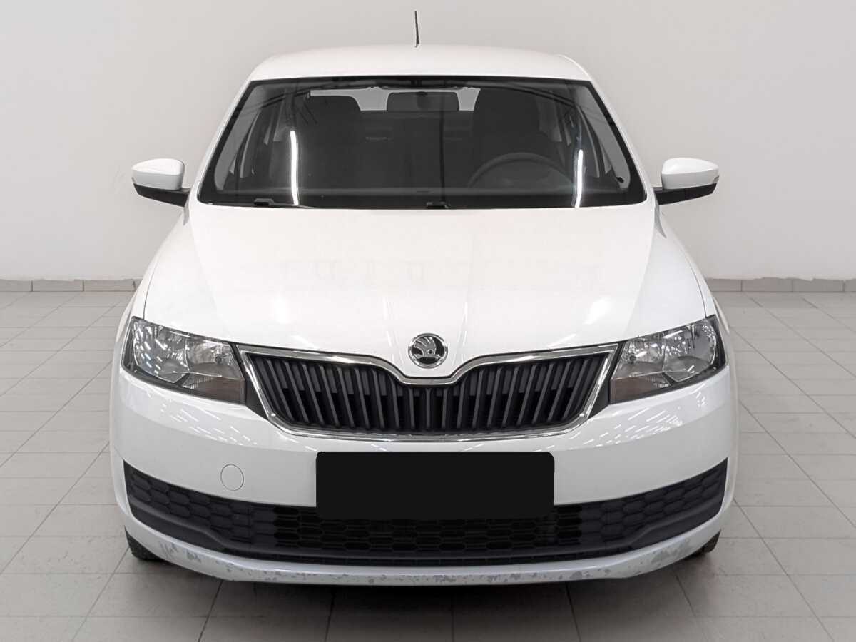 Skoda Rapid б/у, 2017, Механическая. Фото: #1