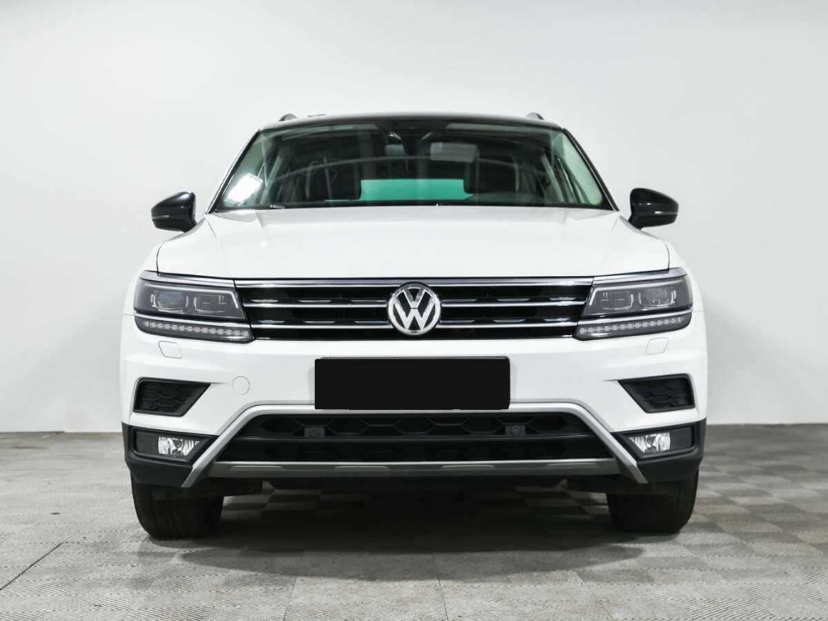 Volkswagen Tiguan б/у, 2020, Роботизированная. Фото: #1