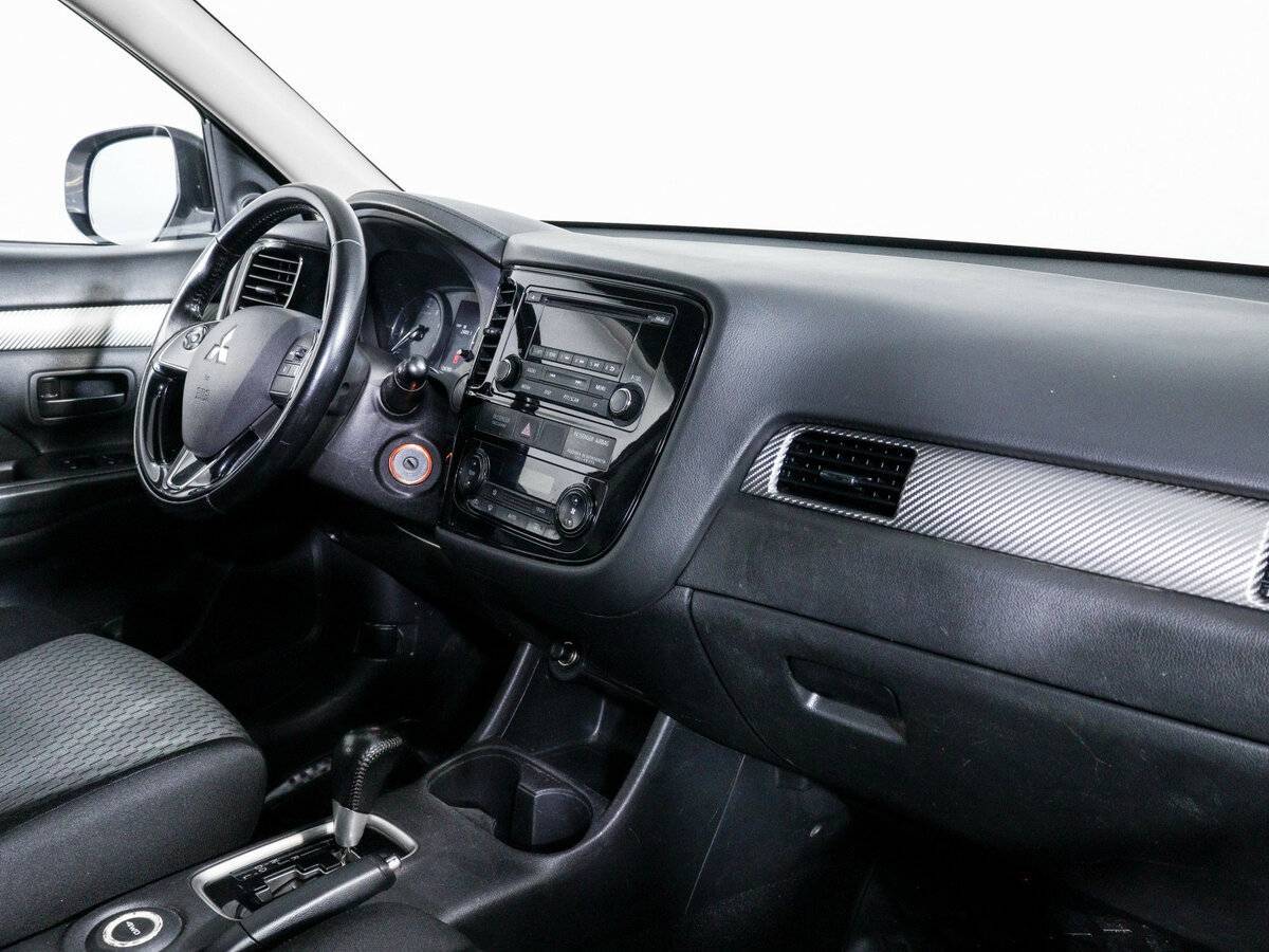 Mitsubishi Outlander б/у, 2015, Вариатор. Фото: #5