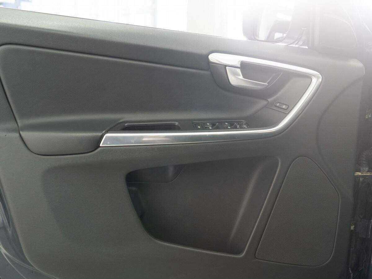 Volvo XC60 б/у, 2012, Автоматическая. Фото: #13