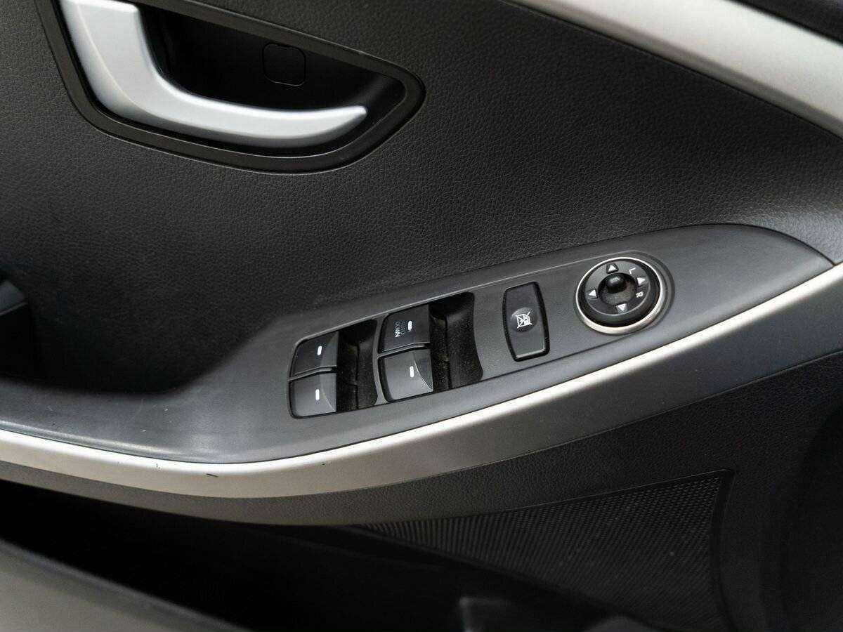 Hyundai i30 б/у, 2014, Механическая. Фото: #11