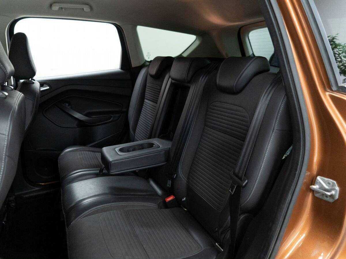 Ford Kuga б/у, 2017, Автоматическая. Фото: #6