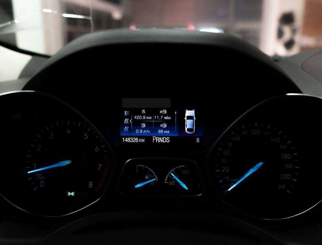 Ford Kuga б/у, 2017, Автоматическая. Фото: #15