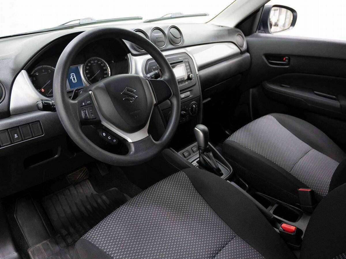 Suzuki Vitara б/у, 2016, Автоматическая. Фото: #9