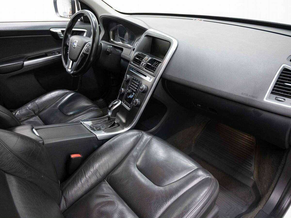 Volvo XC60 б/у, 2013, Автоматическая. Фото: #10