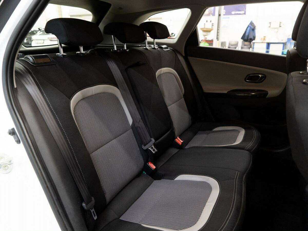 Kia Ceed б/у, 2014, Автоматическая. Фото: #7