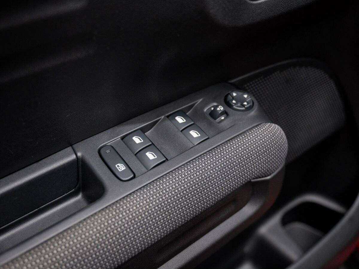 Ситроен Ц3 Эйркросс б/у, 2020, Механическая. Фото: #15