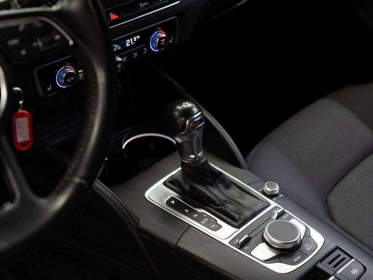 Audi A3 б/у, 2016, Роботизированная. Фото: #9